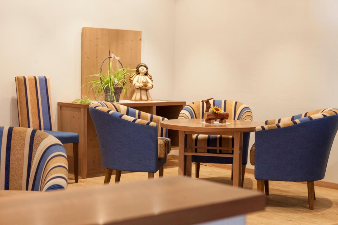 Alpenspitz Appartements - Garni - B&B Racines Eksteriør bilde