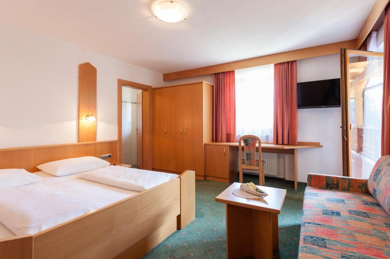 Alpenspitz Appartements - Garni - B&B Racines Eksteriør bilde