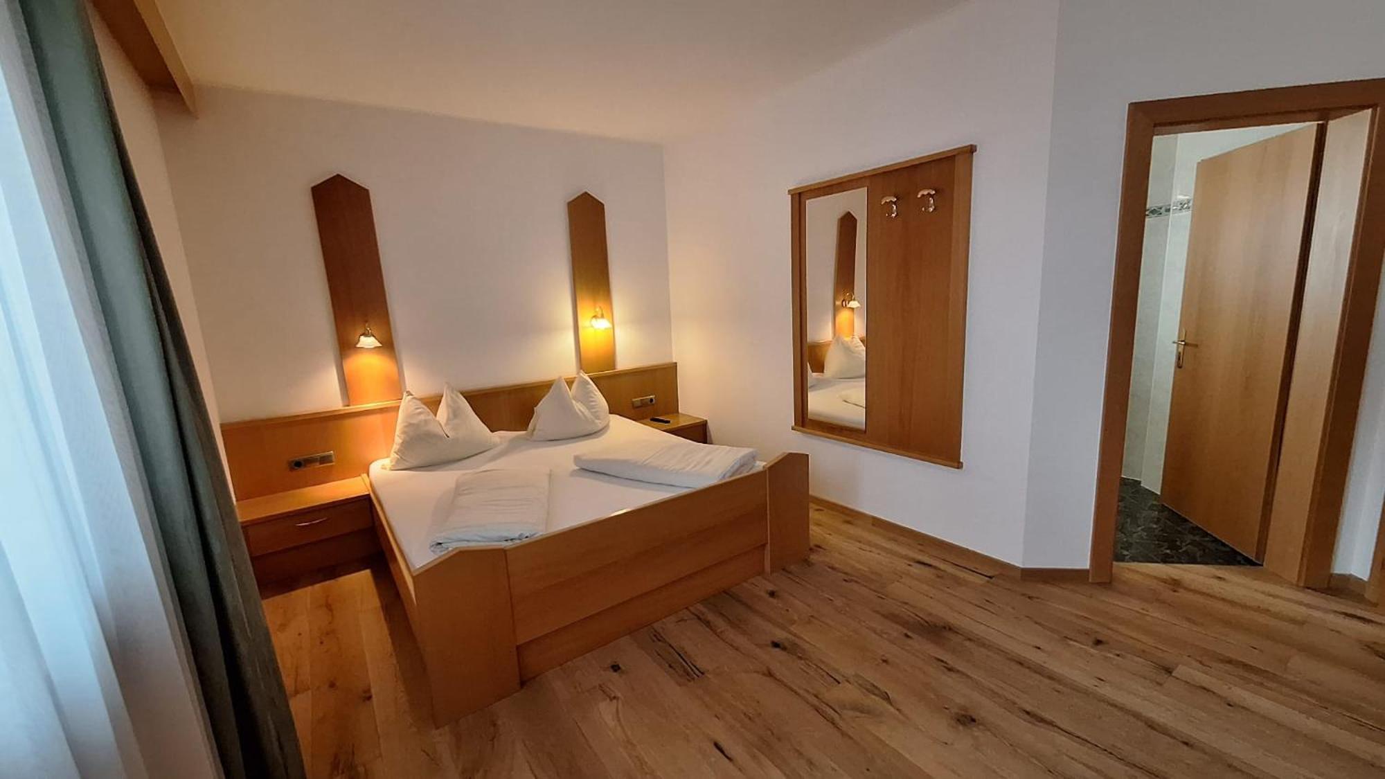 Alpenspitz Appartements - Garni - B&B Racines Eksteriør bilde