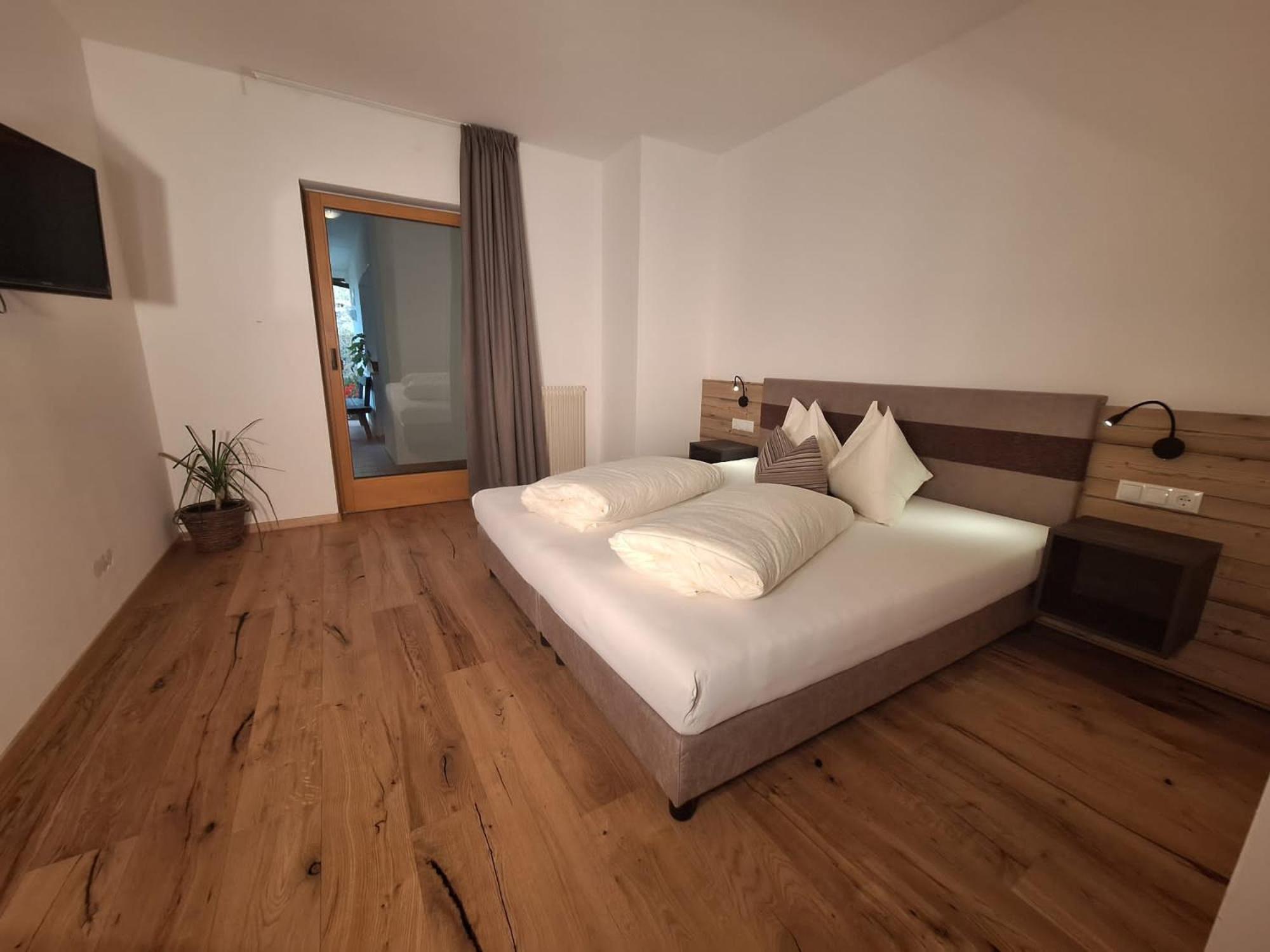 Alpenspitz Appartements - Garni - B&B Racines Eksteriør bilde