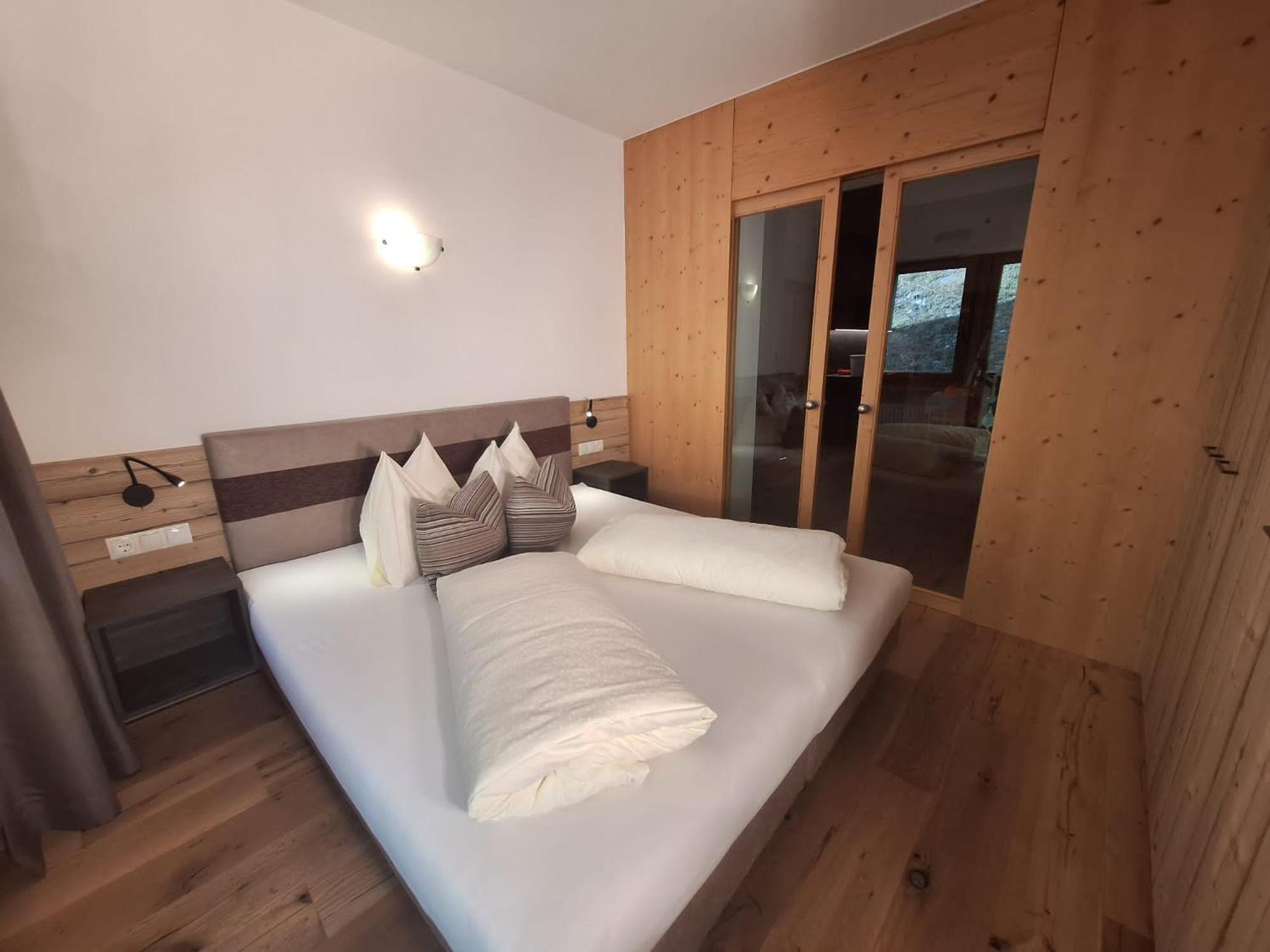 Alpenspitz Appartements - Garni - B&B Racines Eksteriør bilde
